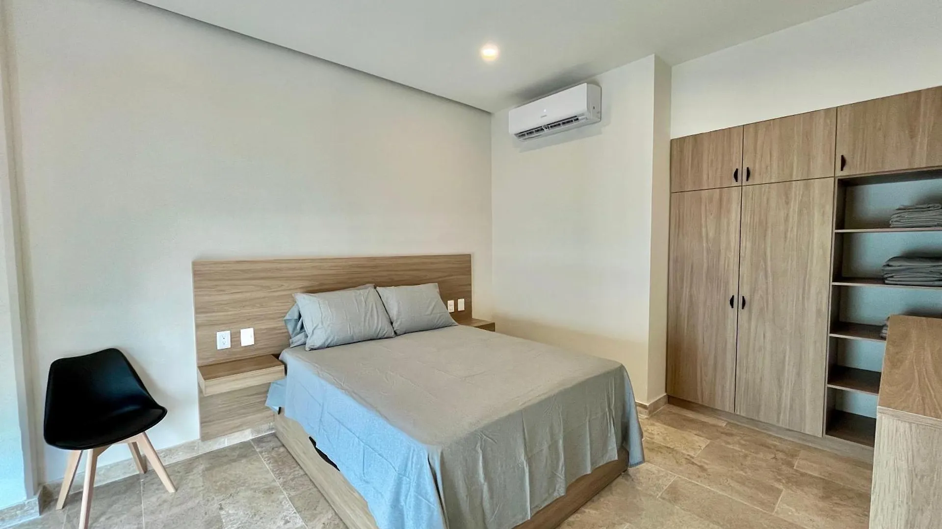Spacious Ground Floor Apartment Playa del Carmen